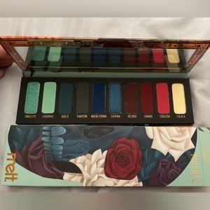 BNIB Melt Muerte Palette